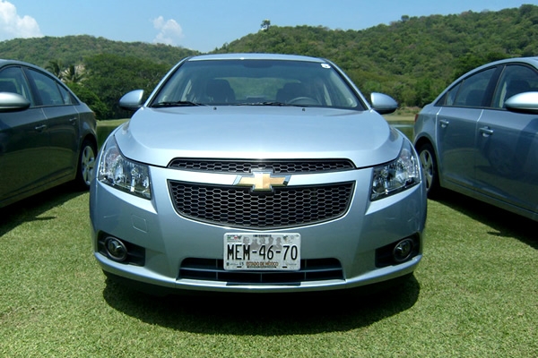 Chevrolet Cruze 2010 3