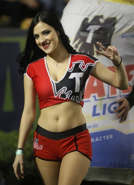 chicas27