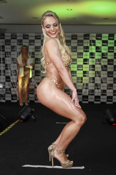 chicas23