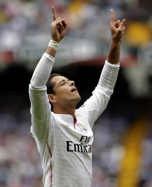 Chicharito marcó doblete como Merengue.