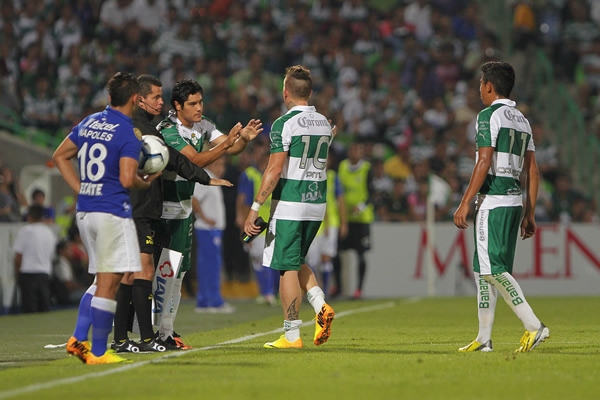 Chuleta hizo su debut con los Guerreros, ante su antiguo amor.
