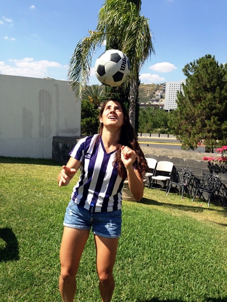 Clásico Regio 100.