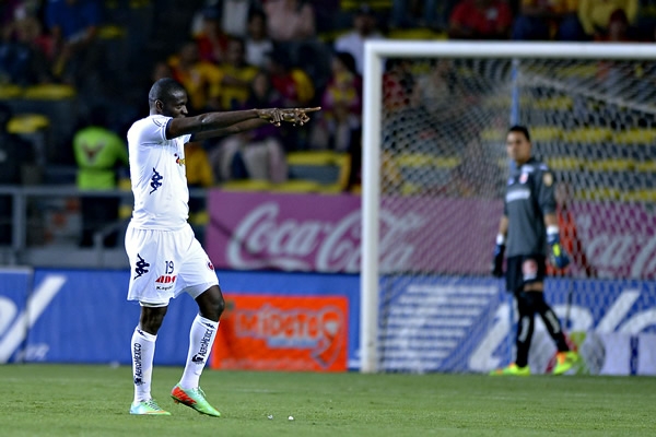 Cristian Martínez inauguró el marcador al minuto 50.