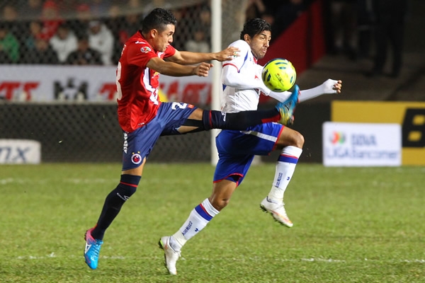 Cruz Azul tuvo algunas llegadas pero sin concretar.