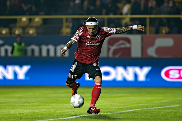 Dayro Moreno abrió los cartones rápidamente.