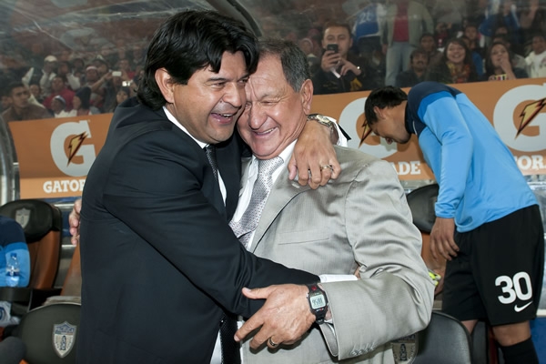 Dos viejos conocidos, ahora son rivales.