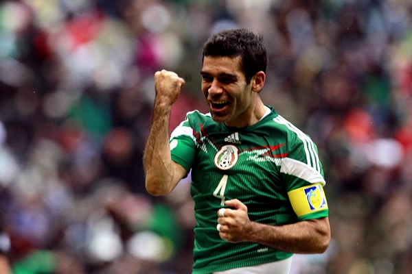 El Capitán de la Selección se unió al festejo con el quinto del partido.