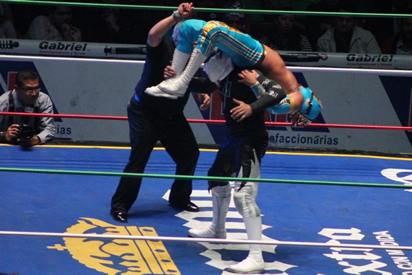 El CMLL celebró 80 años de historia