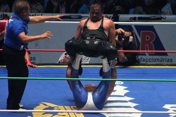 El CMLL celebró 80 años de historia