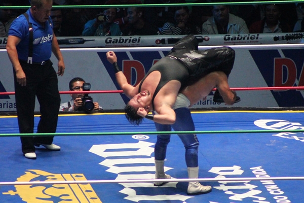 El CMLL celebró 80 años de historia
