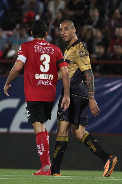 El flamante refuerzo auriazul poco pudo hacer para la causa felina.