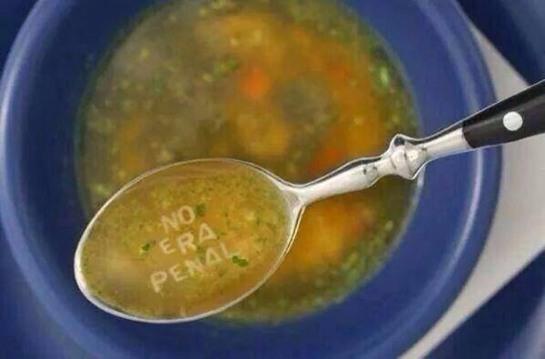 El no era penal apareció hasta en la sopa.
