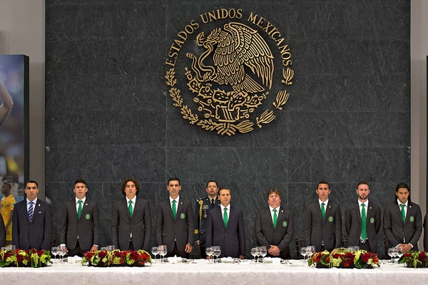 El seleccionado Tricolor llegó a los Pinos.