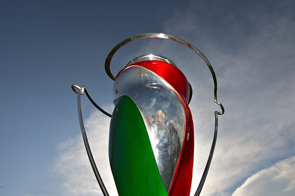 El trofeo que está en juego.