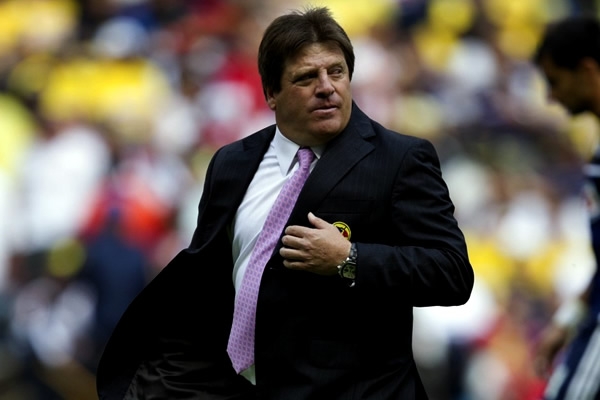 Esta sería la primera victoria del Piojo en el Azteca ante Chivas.