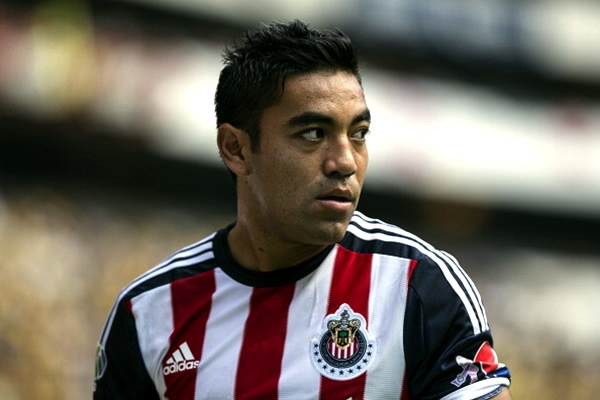 Fabián entró desubicado, ausente.