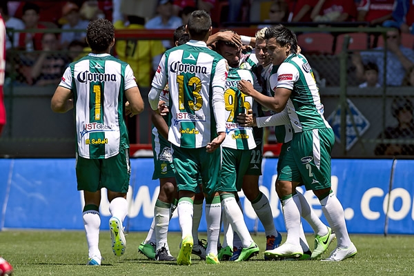 Festejo en grande de los Esmeraldas.