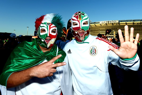 El folclore mexicano entra al cuadrilatero, nuestro fiel aliado.