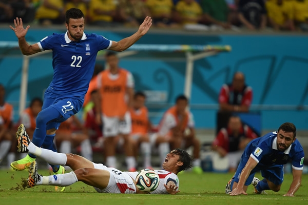 Fuertes llegas hubo de parte de los griegos a los Ticos.