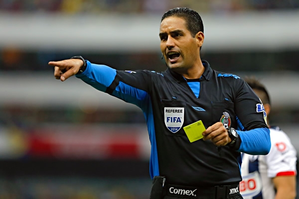 García Orozco tuvo una regular actuación.