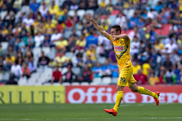 Golazo de Layún, América se va al frente en el marcador.