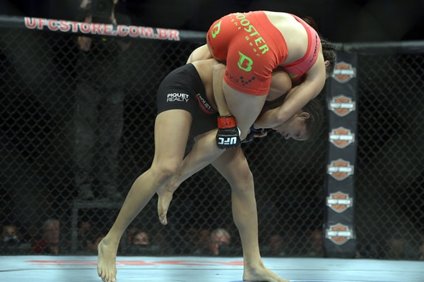 Grandes combates en UFC 163.