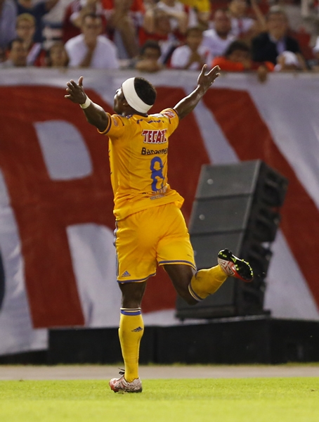 Guerrón abrió el marcador para lo Tigres.