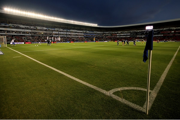 Hermosa cancha la de La Corregidora.