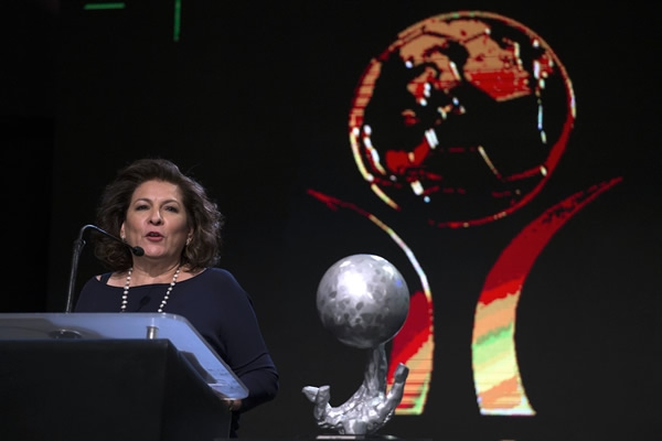 Isabel Miranda de Wallace, encargada de dar la bienvenida a Cuéllar.