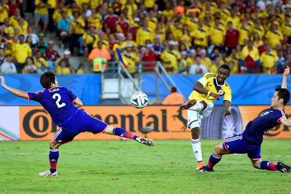 Jackson recortó a la defensa nipona.