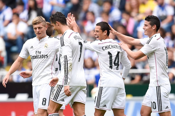 Javier Hernández anotó por segunda vez al minuto 92.