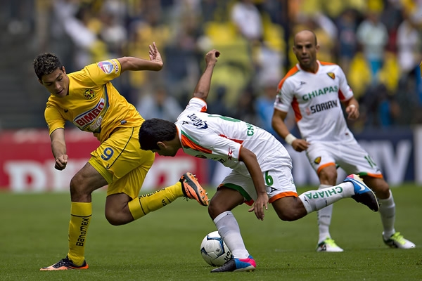Jiménez se quedó cerca de inaugurar el marcador.