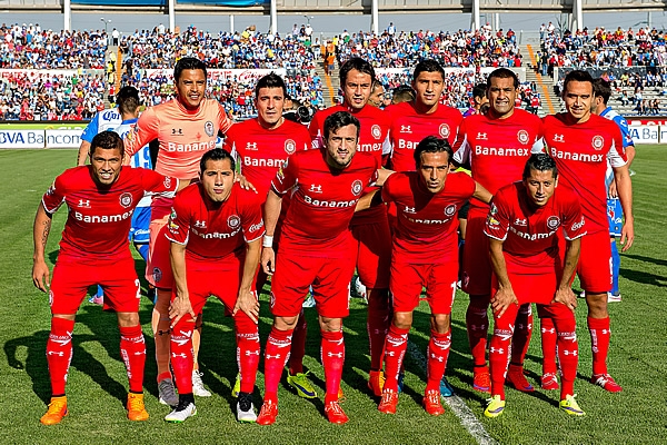 José Cardozo mandó de inicio a este once para enfrentar al Puebla.