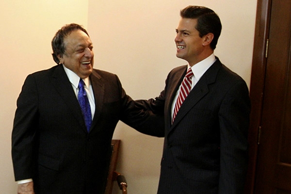 Junto al Presidente de la República, Enrique Peña Nieto.