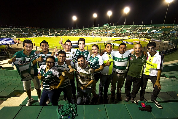 La afición santista hizo el traslado hasta la selva chiapaneca.