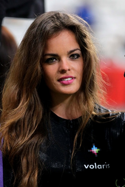 La belleza femenina que asistió a los estadios de fútbol.