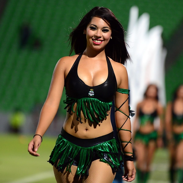 La belleza mexicana, presente en los estadios mexicanos.