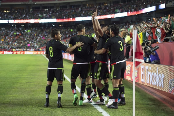 La celebración del conjunto mexicano.