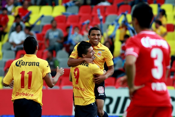 La desconcentración de la zaga hace de un tiro centro una diana.