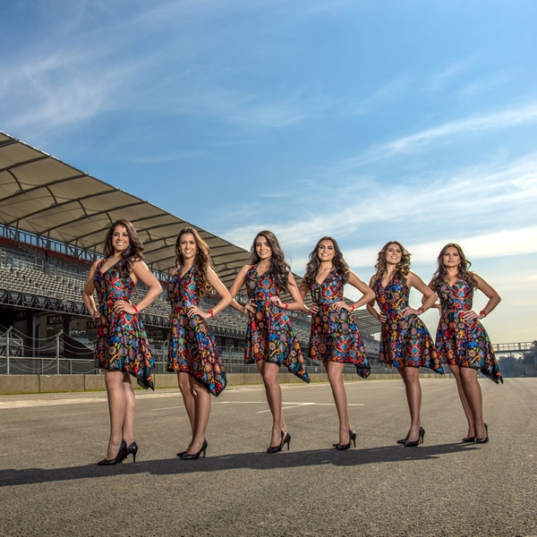 La Fórmula 1 se puso guapa con ellas. 