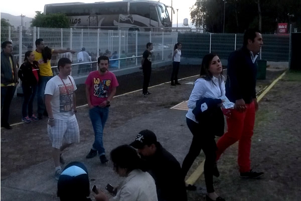 La gente se confundió con la llegada de las Águilas.
