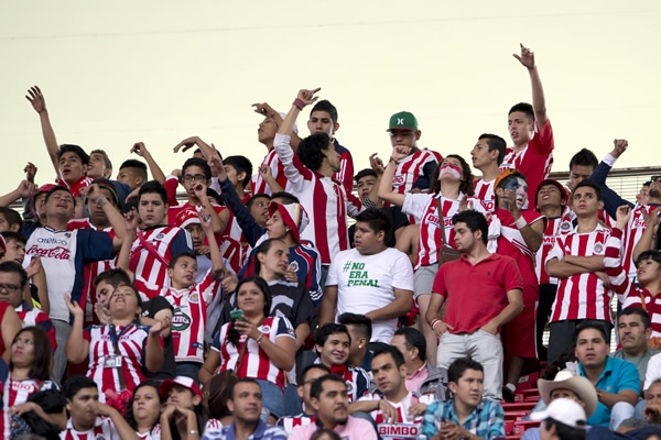 La poca afición que llegó, mostró la mejor actitud.