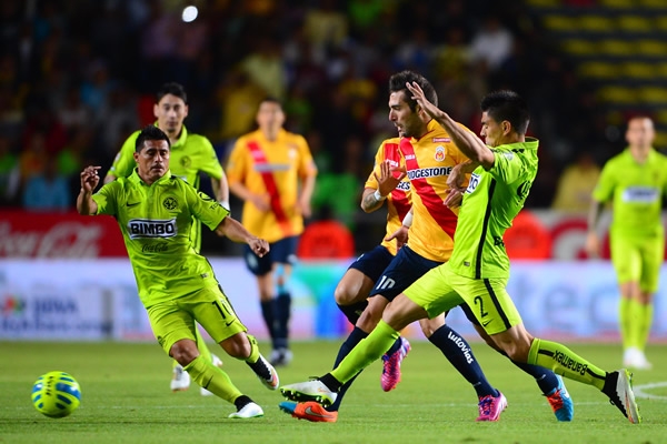 Las Águilas comenzaron a tomar el control del partido.