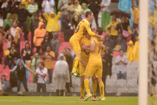 Las águilas no tardaron en incrementar la ventaja.