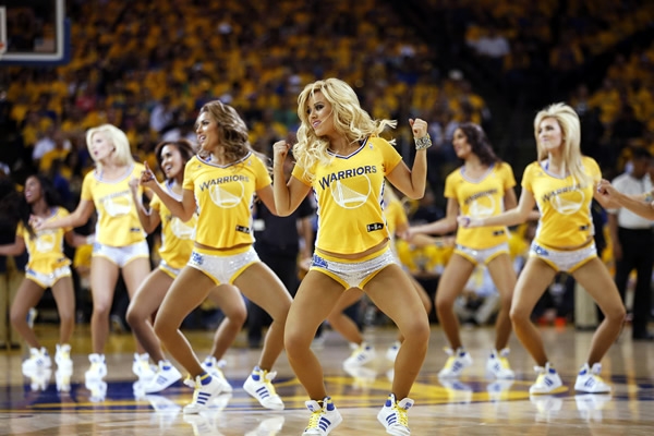 Las bellas musas de los Campeones de NBA.