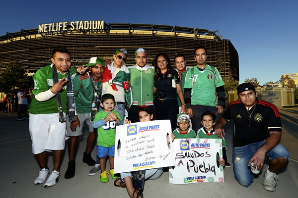 Llamen a la banda que hoy juega el Tricolor.