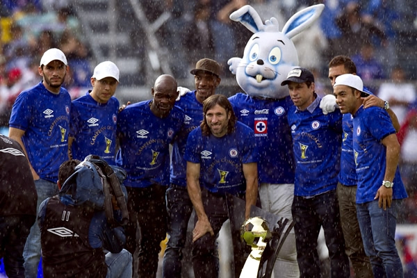 Los Campeones de la CONCACAF y su lluvia de halagos.