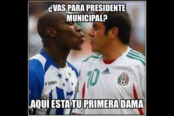Los memes de la camapaña política del Cuau.