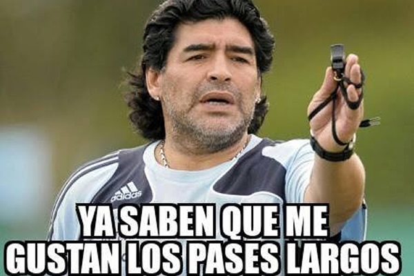 Los memes de Maradona.