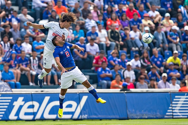 Los Rayados reaccionaron y se fueron al frente en busca de la ventaja.